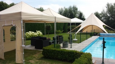 Partytent 3x3 beige opstelling in combinatie met StarShade