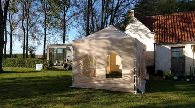 Partytent 3x3 beige Opstelling voor communie feest
